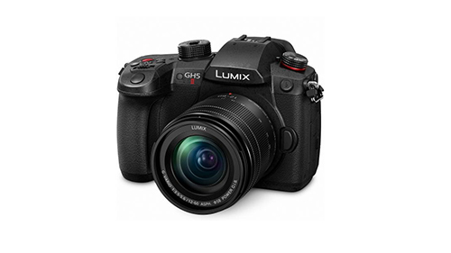 カメラ:PANASONIC LUMIX DC-GH5M2